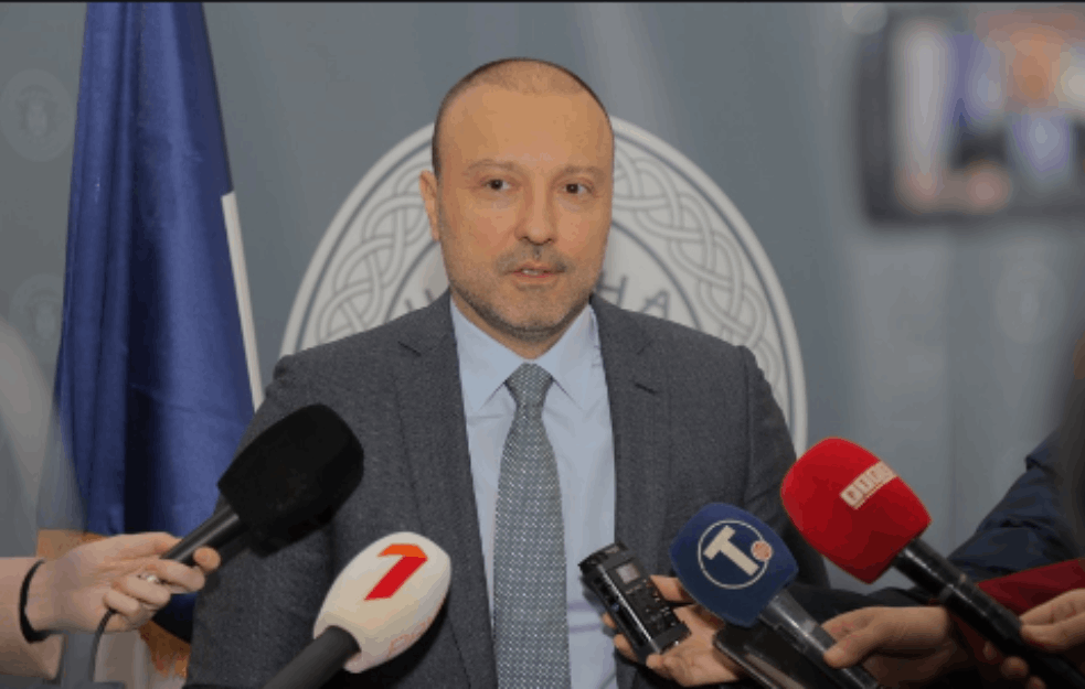 PRIVEDEN MILOŠ TOMIĆ: Bivši DIREKTOR CARINE SRBIJE na SASLUŠANJU u POLICIJI!